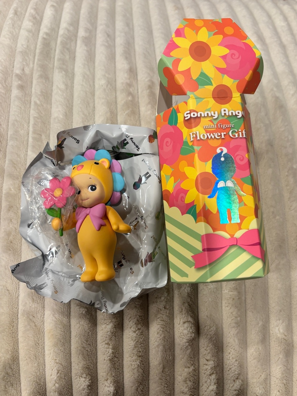 Sonny Angel Flower Gift: Yellow Daisy Lion